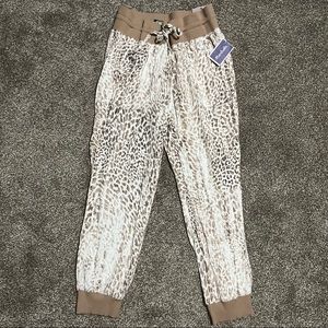 Lightweight Leopard Print Joggers